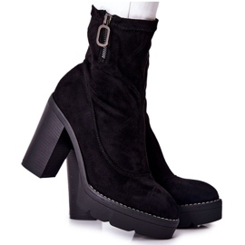 PG1 Bottines en daim Marlevo noires sur un poteau le noir