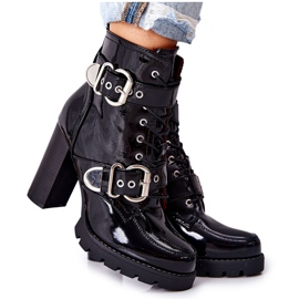 Bottines Laquées On A Bar Flaris Noires Avec Boucle le noir