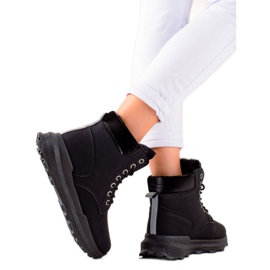 TRENDI Trappeurs noirs