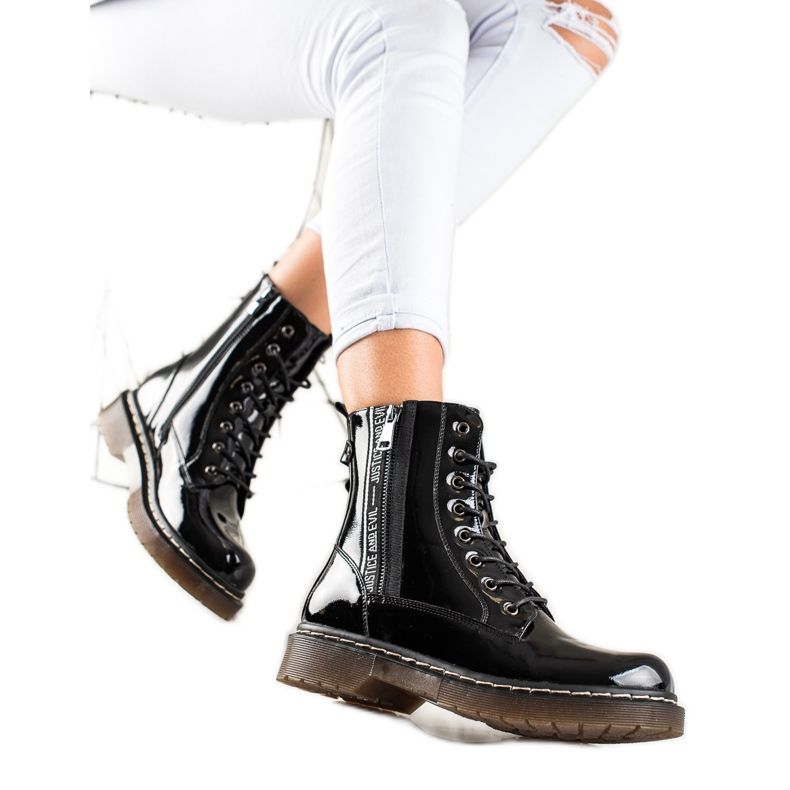 W. Potocki Bottes laquées noires de Potocki le noir