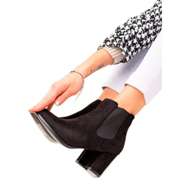TRENDI Bottes décontractées sur un poteau le noir