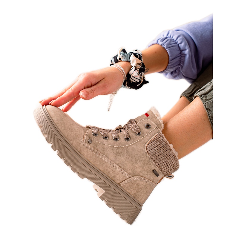 Goodin Trappeurs beiges avec peau de mouton