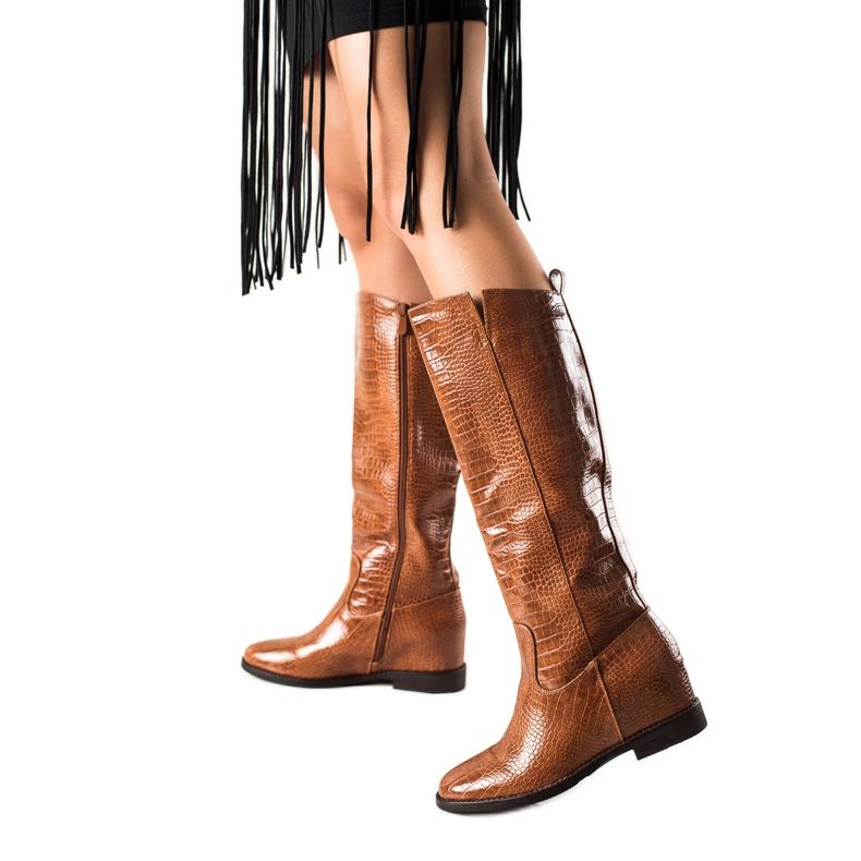 TRENDI Bottes Avec Éco Cuir Sur Compensée brun