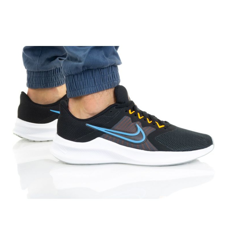 Chaussure Nike Downshifter 11 M CW3411-001 le noir Chaussure Nike Downshifter 11 M CW3411-001 le noir