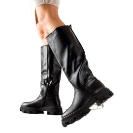 TRENDI Bottes avec cuir écologique sur la plate-forme noir