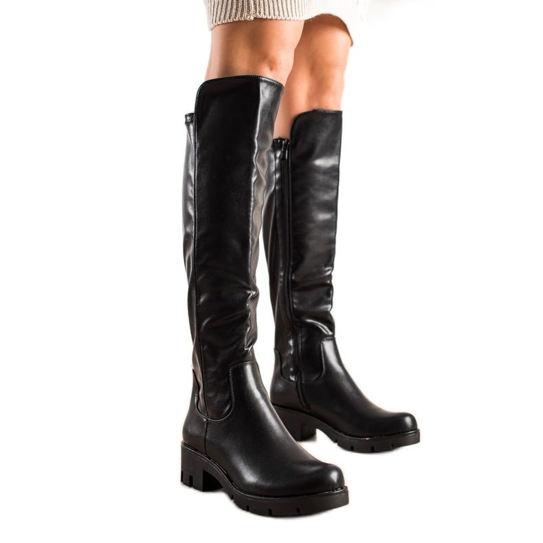 TRENDI Bottes décontractées en cuir écologique le noir