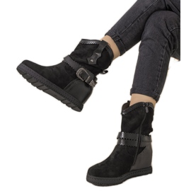 Boots femme noires avec isolation sur le compensé Sherry