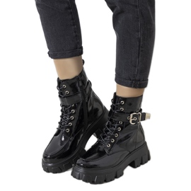 Bottes isolées laquées noires de Hampton le noir