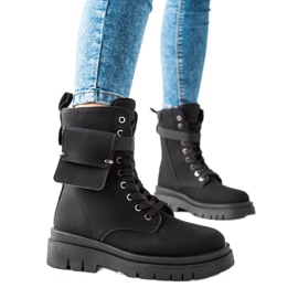 TRENDI Bottines trappe à lacets avec une poche le noir TRENDI Bottines trappe à lacets avec une poche le noir