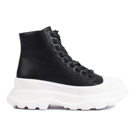 Seastar Baskets sur la plate-forme noir