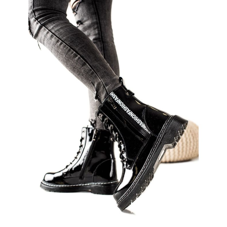 Filippo Bottes en cuir verni le noir