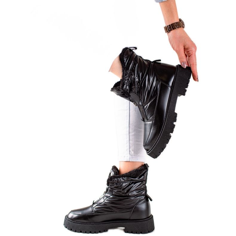 TRENDI Bottes de neige noires brillantes le noir