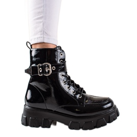 TRENDI Ouvriers Laqués Avec Boucle le noir TRENDI Ouvriers Laqués Avec Boucle le noir