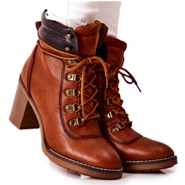 Bottes Chaudes Sur Un Talon Camel Charmmis brun