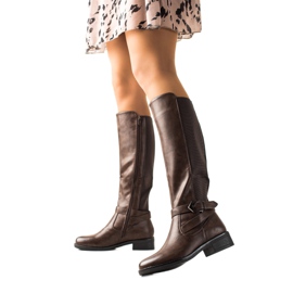 Lovit Bottes élégantes sur un talon plat brun
