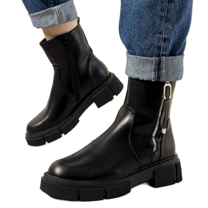 Bottes isolées noires de Barga le noir