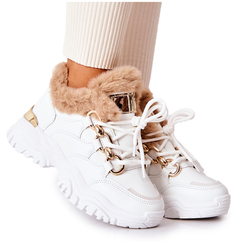 PM1 Chaussures de sport en cuir isolées blanches Shiney