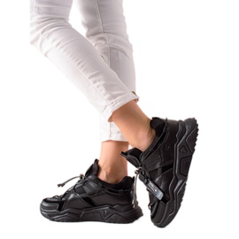 Evento Baskets noires à la mode