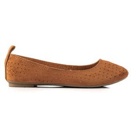 TRENDI Ballerines ajourées confortables brun