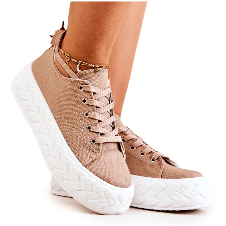 Sneakers On A Massive Platform Beige Suzane