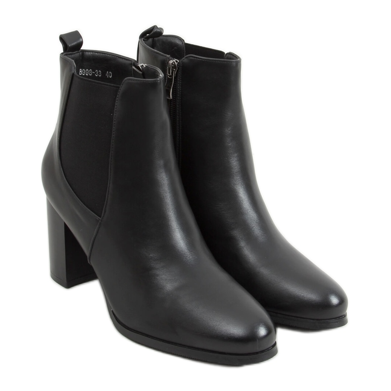 Bottes classiques à talons hauts par Elvira Black le noir