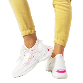 Baskets Bates roses et blanches