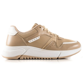 Ideal Shoes Baskets beiges sur la plateforme Ideal Shoes Baskets beiges sur la plateforme