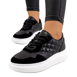 Baskets noires sur la plateforme Gasperi le noir Baskets noires sur la plateforme Gasperi le noir