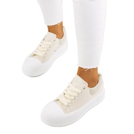Baskets beiges sur la plateforme Venancia