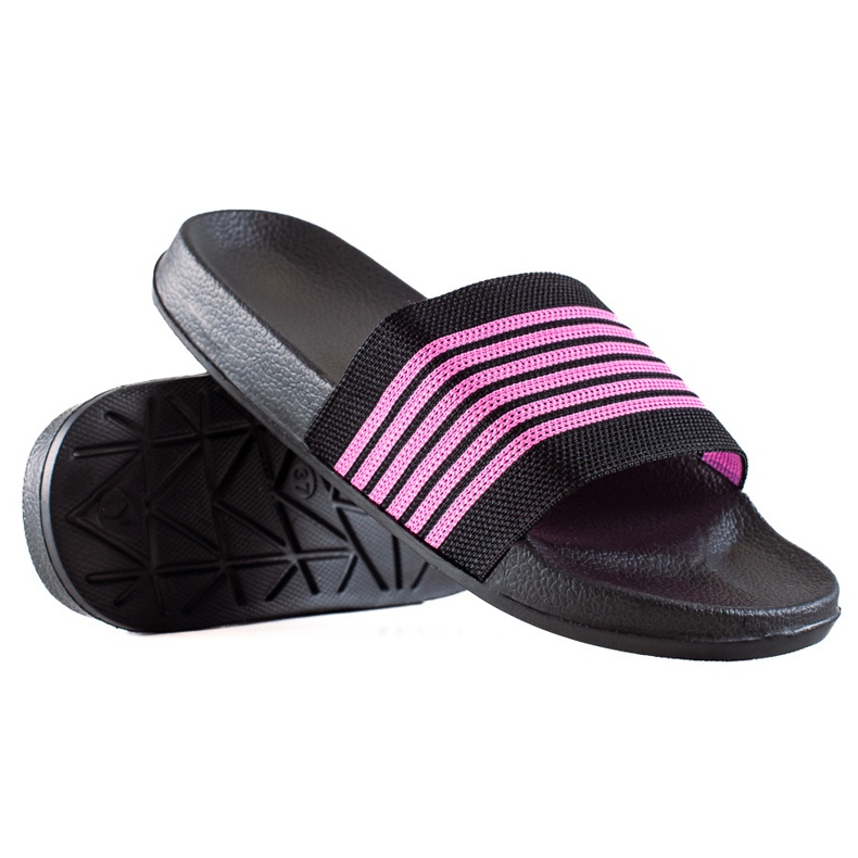 SUPER COOL Pantoufles Rayées le noir rose