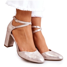 Escarpins En Cuir Sur Un Pilier Sergio Leone SK851 Doré