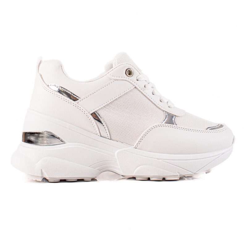 Diamantique Baskets élégantes sur la plate-forme blanche Diamantique Baskets élégantes sur la plate-forme blanche