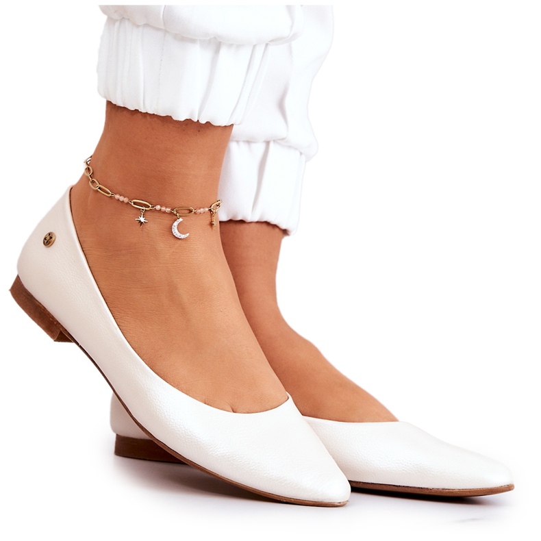 Ballerines en cuir pour femme Maciejka 04100-26 Beige clair