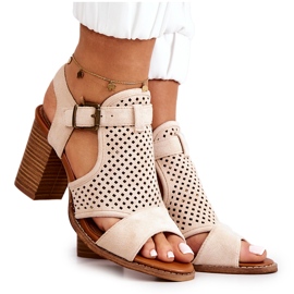 Sandales Ajourées Sur Une Barre Beige Hey Lover