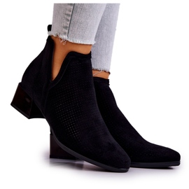 Vinceza Bottines en daim ajourées Carine noires avec une coupe le noir