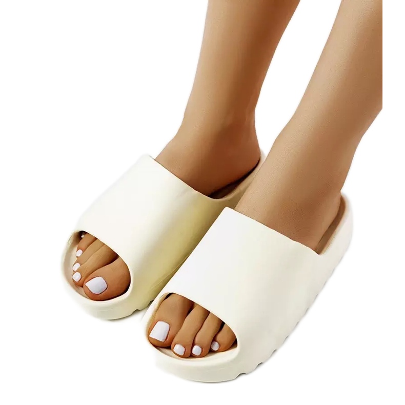 Babouches en caoutchouc beige Christinia