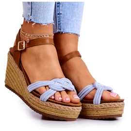 FB2 Sandales à la mode sur un coin bleu Roseville