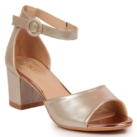 Sandales sur le poste Vinceza W JAN96C or doré