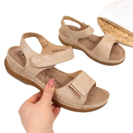 Sandales velcro eVento W EVE223A beige