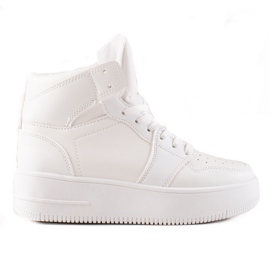 Renda Baskets montantes sur la plateforme blanc