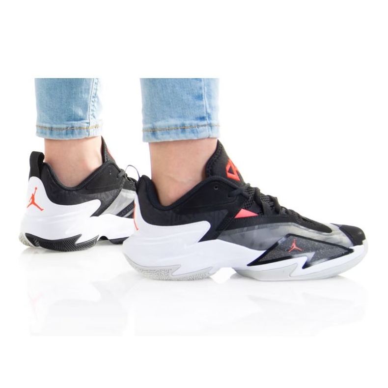 Chaussures Nike One Take 3 (GS) W DC7702-001 le noir