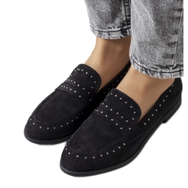 Chaussures en cuir noir avec clous Ishana le noir