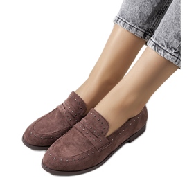 Chaussures en cuir marron avec clous Ishana brun