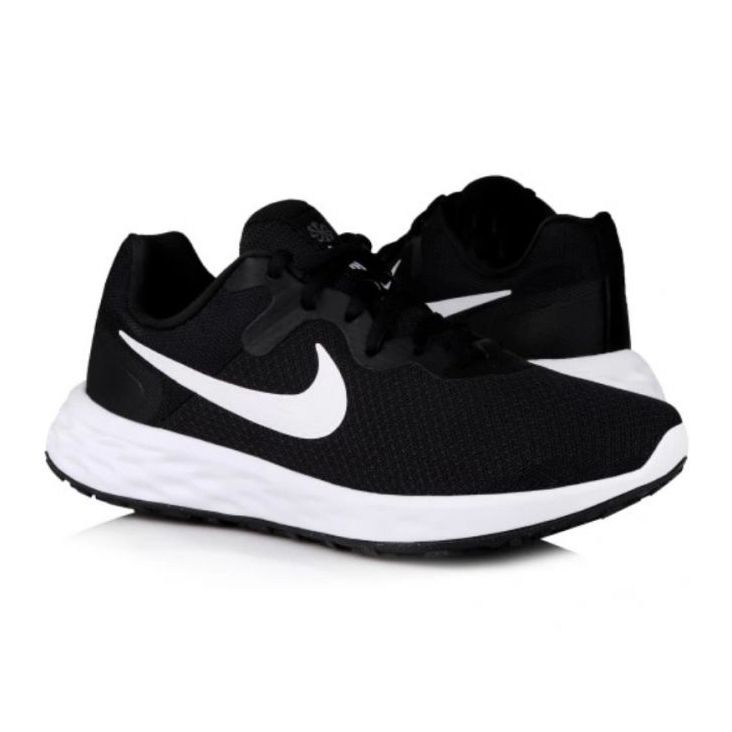 Chaussures Nike Revolution 6 Nn DC3728-003 le noir Chaussures Nike Revolution 6 Nn DC3728-003 le noir