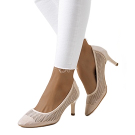 Épingles ajourées beige et or doré