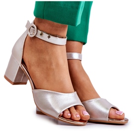 Sandales à Talons Hauts en Cuir Vinceza 22-20100 Doré