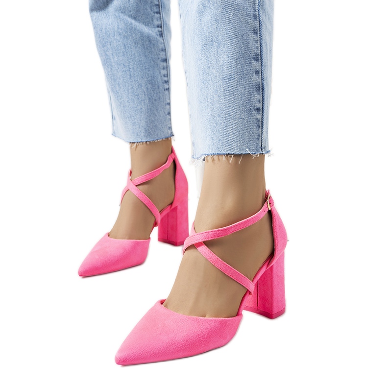 Escarpins fluo roses sur le Hassing post Escarpins fluo roses sur le Hassing post