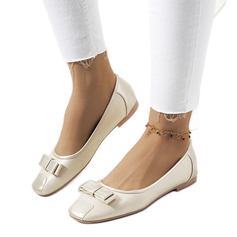 Les ballerines scintillantes dorées de Rikke beige