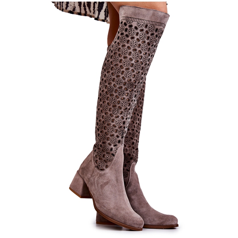 PA2 Boots en daim à motif ajouré beige foncé Hekilea brun