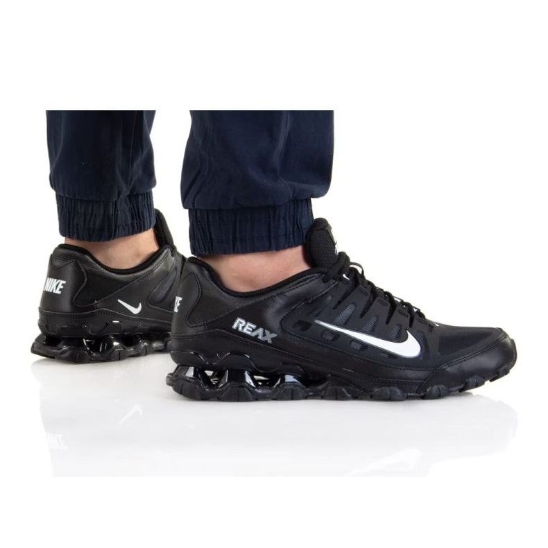 Chaussures Nike Reax 8 Tr Mesh 621716-033 le noir